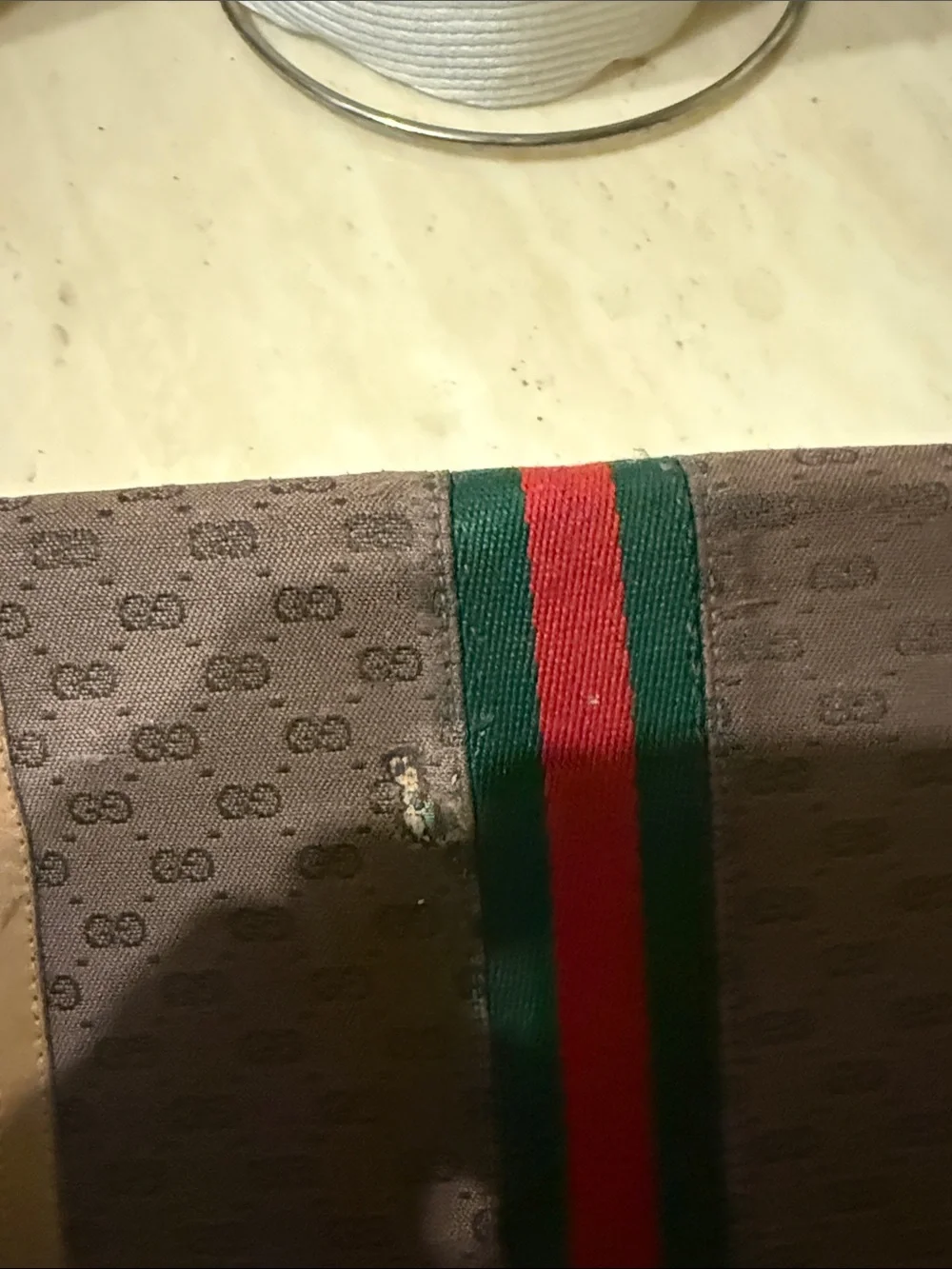 Gucci Tan Leather Card Wallet with Gold Logo Plaque